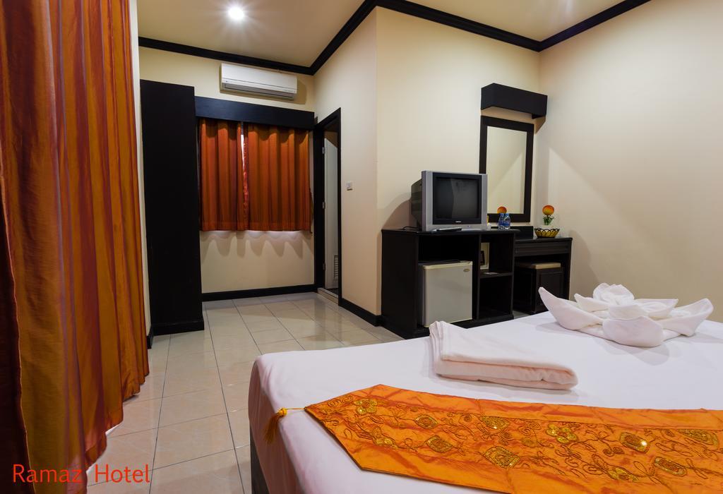 Ramaz Hotel Patong Exterior photo